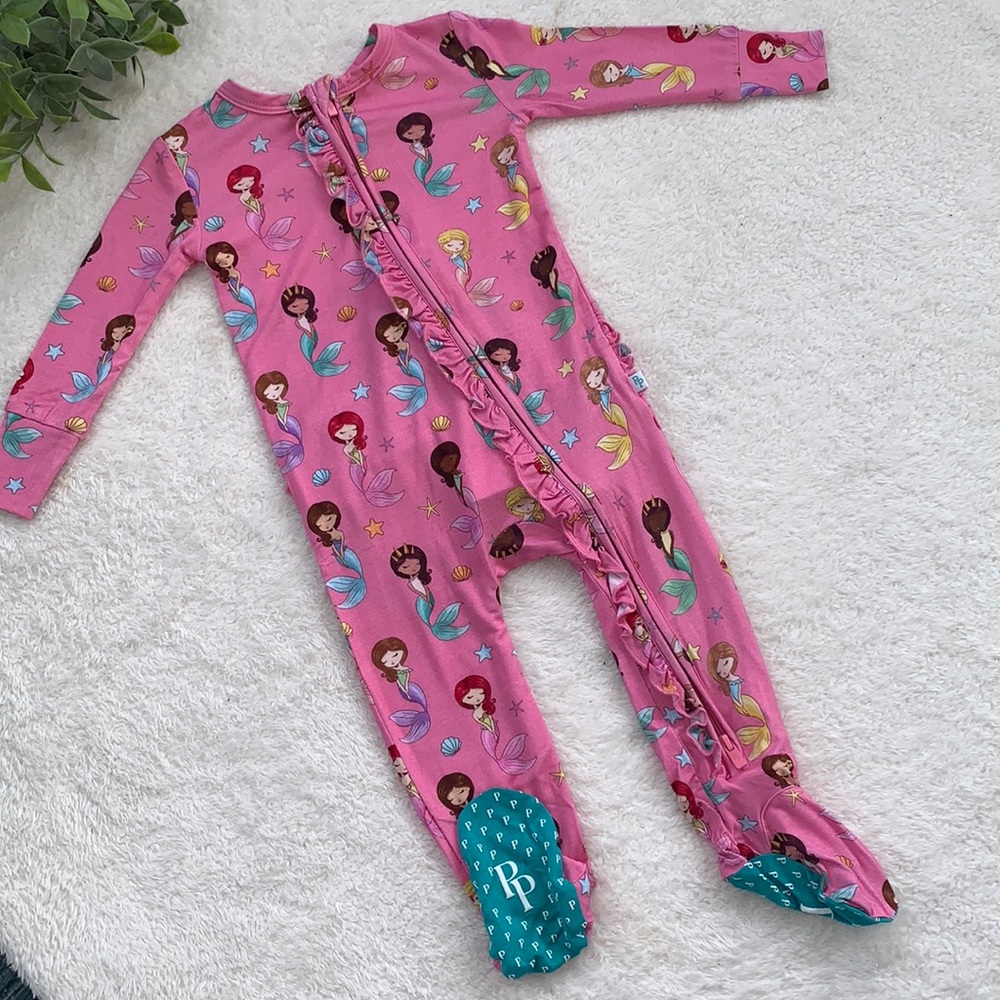 NWT Posh Peanut Mermaid Footie 9-12M Mermaids Pink - Picture 8 of 9
